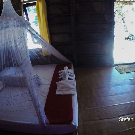 Kamar Raja Guest House Selpele Buitenkant foto