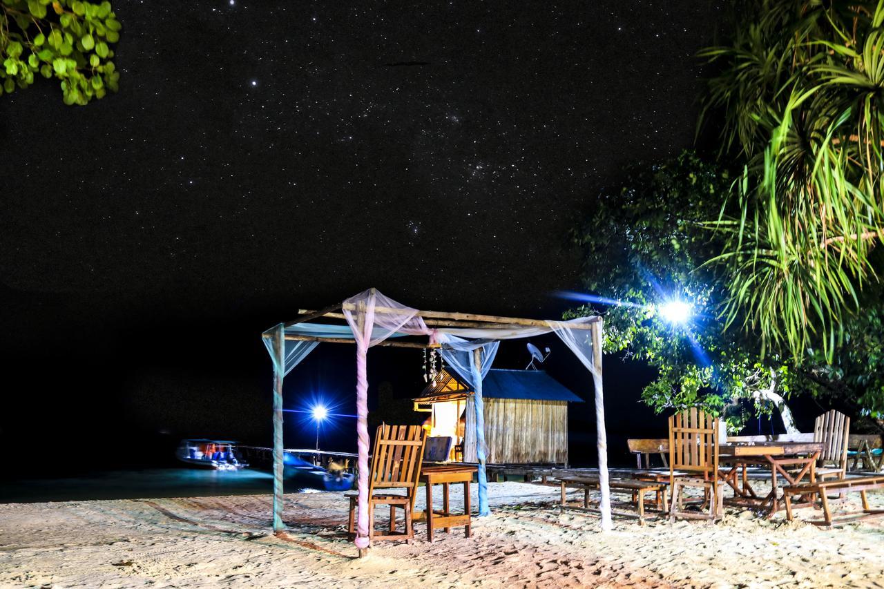 Kamar Raja Guest House Selpele Buitenkant foto